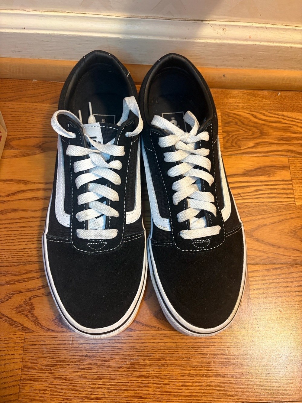 Vans ♠️Black and White Old Skool Skate Sneakers♣️